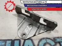 Кронштейн Toyota Avensis 2007 Отличное состояние