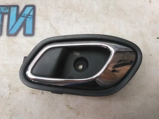 Ручка двери внутренняя левая Kia Ceed 2014 82610A2010CR  Отличное состояние