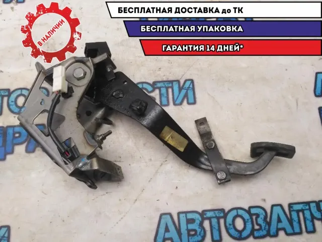 Педаль сцепления Kia Ceed 2014 328023X120 Отличное состояние