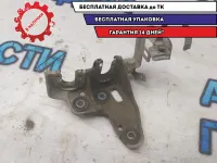 Кронштейн троса КПП Kia Ceed 2014 4392032030 Отличное состояние