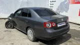 Петля багажника левая Volkswagen Jetta V 1K5827301A