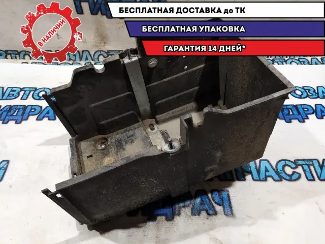 Крепление АКБ Ford Focus 3 2013 1753501 Отличное состояние