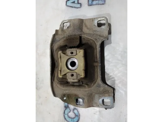 Опора КПП Ford Focus 3 2013 AV617M121AB Отличное состояние