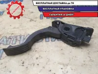 Педаль газа Ford Focus 3  BV619F836AB Отличное состояние