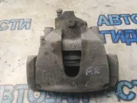 Суппорт передний правый Ford Focus 3  1682875 Отличное состояние