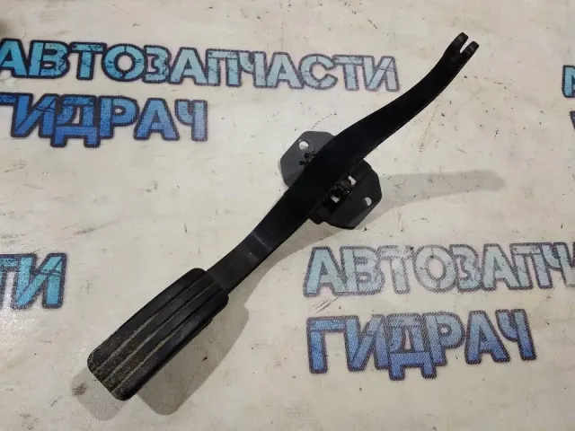 Педаль газа Nissan Almera G15 2015 180024AA0A Отличное состояние