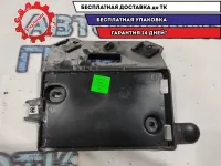 Кронштейн Nissan Almera G15 8200781882.