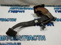 Педаль тормоза Hyundai H1/Grand Starex 328104H250  Хорошее состояние