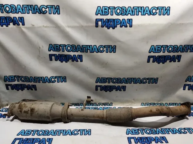 Приемная труба глушителя Hyundai H1/Grand Starex 286104H100 Отличное состояние