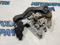 Механизм замка двери задней правой Hyundai H1/Grand Starex 814504H050 Отличное состояние