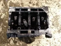 Блок двигателя Hyundai H1/Grand Starex 211004A020 Отличное состояние