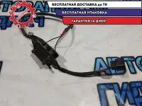 Контакт подсветки двери левой задней Hyundai H1/Grand Starex Отличное состояние