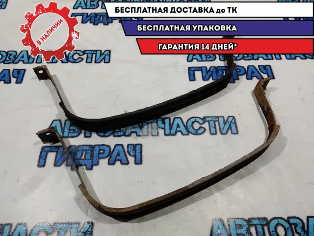 Лента крепления бензобака Hyundai H1/Grand Starex 312614H000 Отличное состояние