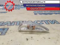 Повторитель на крыло левый Hyundai i20 2010 923011J000 Отличное состояние