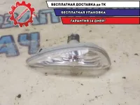 Повторитель на крыло правый Hyundai i20 2010 923021J000 Отличное состояние