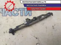 Механизм регулировки ремня безопасности Hyundai i20 2010 888901J100OM Отличное состояние