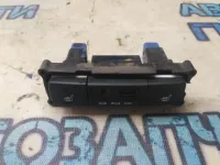 Блок управления подогрева сидений Hyundai i20 2010 933301J1004X Отличное состояние С USB / AUX