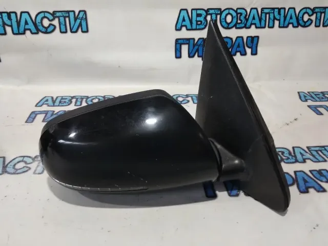 Зеркало правое Kia Cerato 876201M035. 8 контактов.