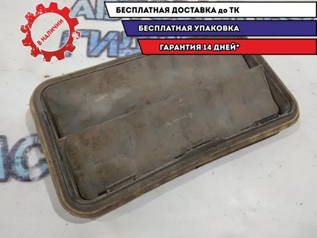 Решетка вентиляционная Kia Cerato 975102H000.