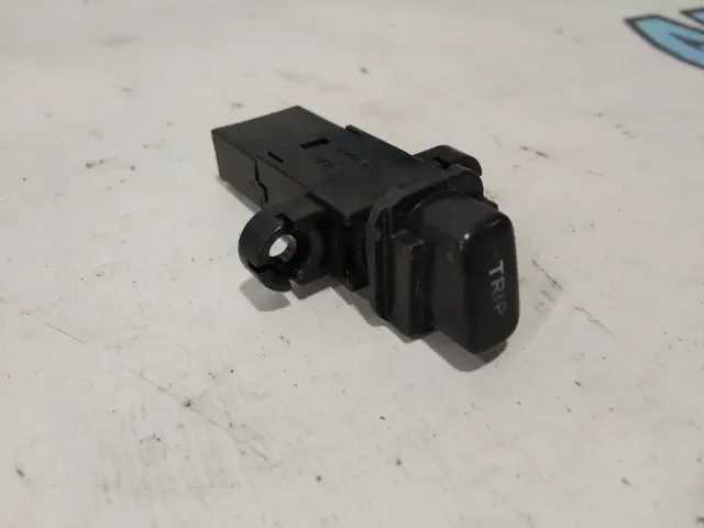 Кнопка многофункциональная Kia Cerato 937611M000.