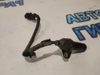 Датчик положения коленвала Kia Cerato 391802B000