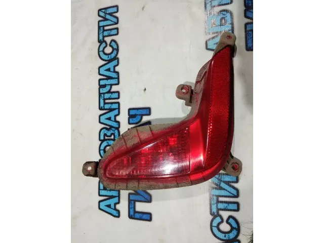 Фонарь задний противотуманный правый Kia Rio 4 92406H0000  Отличное состояние