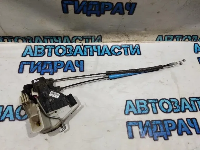 Замок двери передней левой Kia Rio 4 81310H0000  Отличное состояние