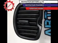 Дефлектор воздушный правый Kia Rio 4 97490H0100WK  Отличное состояние