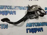 Педаль сцепления Kia Rio 4 32802H8100  Отличное состояние