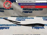 Поводок стеклоочистителя передний правый Kia Rio 4 98321H2000  Отличное состояние