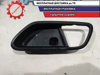 Накладка ручки внутренней передней левой Kia Rio 4 82611H0000WK  Отличное состояние