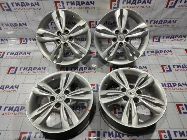 Комплект оригинальных литых дисков Hyundai R17 5*114.3 4 шт.
