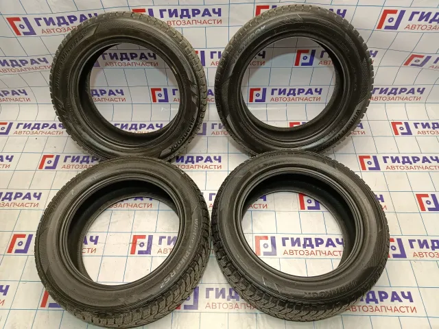 Комплект зимних шипованных шин Hankook Winter IPike RS 2 205/55 16 4 шт.