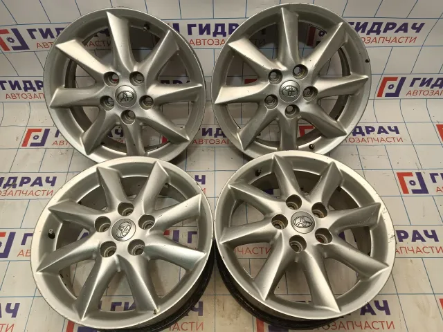 Комплект оригинальных литых дисков Toyota R16 5*114.3 4 шт.