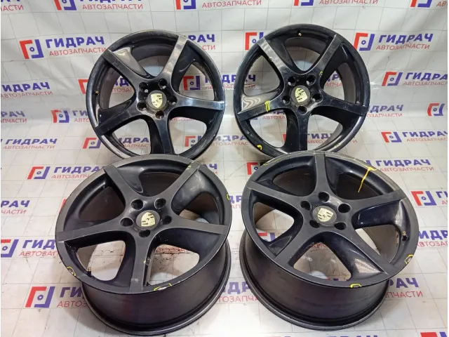 Комплект оригинальных литых дисков Porshe R20 5*130
