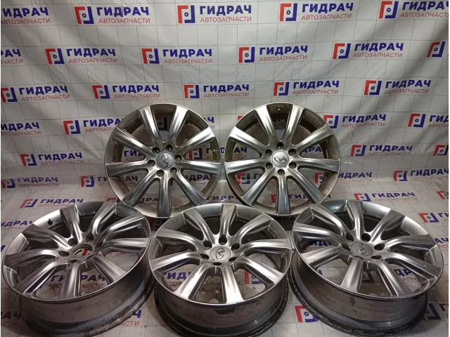 Комплект оригинальных литых дисков Infiniti R22 6*139.7