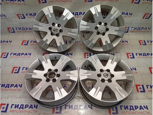 Комплект оригинальных литых дисков Nissan R17 6*114.3