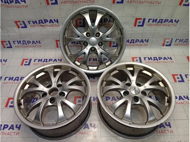 Литой диск R17 5*114.3