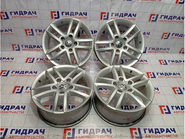 Комплект оригинальных литых дисков Volkswagen R17 5*130