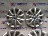 Комплект оригинальных литых дисков Volkswagen R15 5*112
