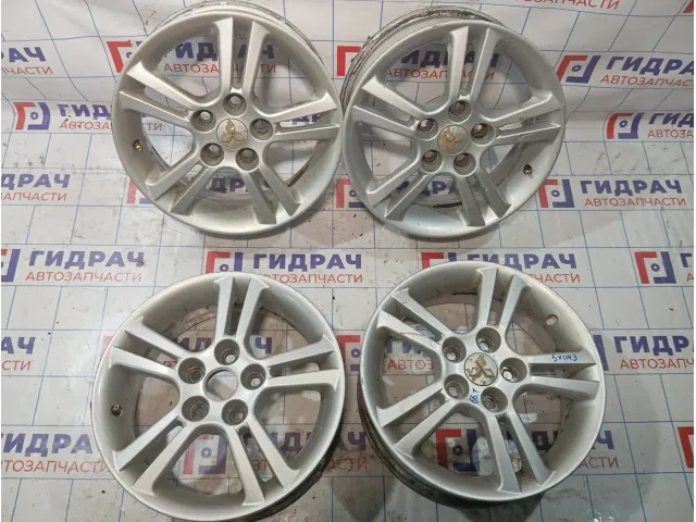 Комплект оригинальных литых дисков Mitsubishi R16 5*114,3