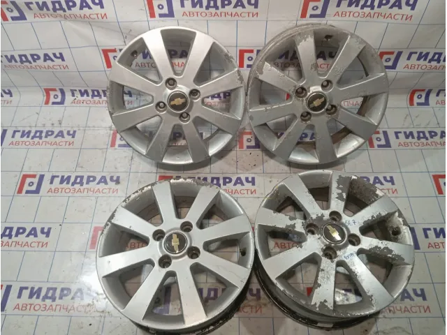 Комплект оригинальных литых дисков Chevrolet R16 4*114,3