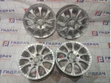 Комплект литых дисков R15 4*114,3