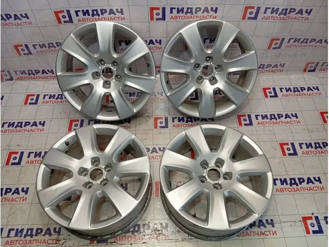 Комплект оригинальных литых дисков Audi R18 5*112