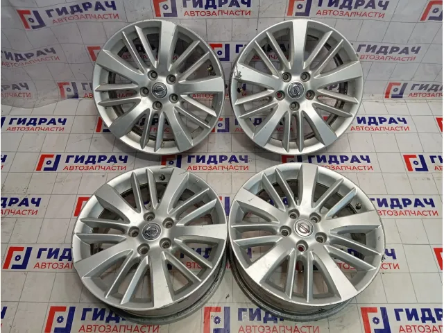 Комплект литых оригинальных дисков Nissan R17 5*114.3