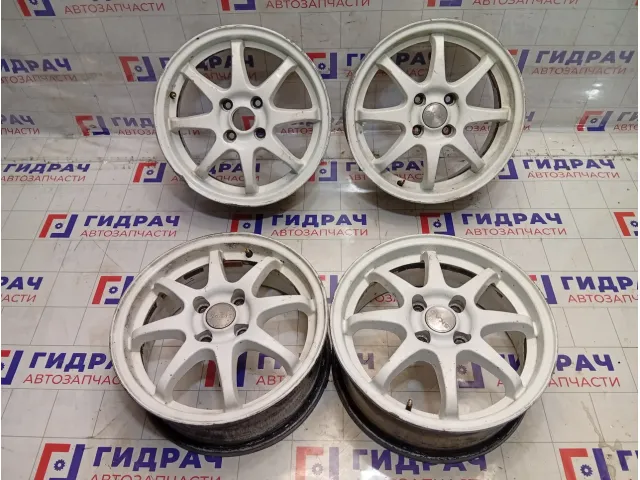 Комплект литых дисков R15 5*100