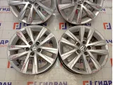 Комплект оригинальных литых дисков Volkswagen  R15 5*100