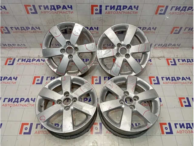 Комплект оригинальных литых дисков Suzuki R15 4*100