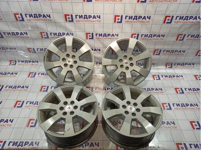 Комплект оригинальных литых дисков Cadillac R18 6*115