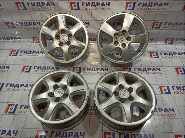 Комплект оригинальных литых дисков Hyundai R16 5*114.3